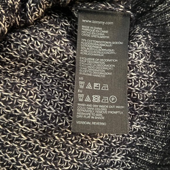 Tommy Hilfiger Sweater - Picture 2 of 7